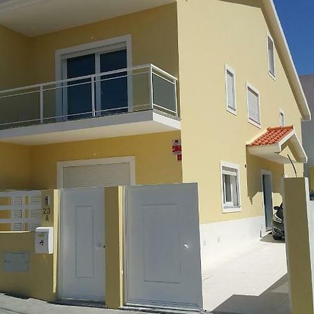 A.V Holidays Fernão Ferro Exterior foto
